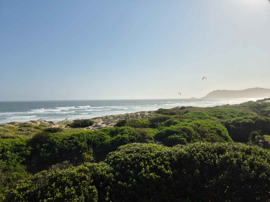 5 Bedroom Property for Sale in Myoli Beach Western Cape